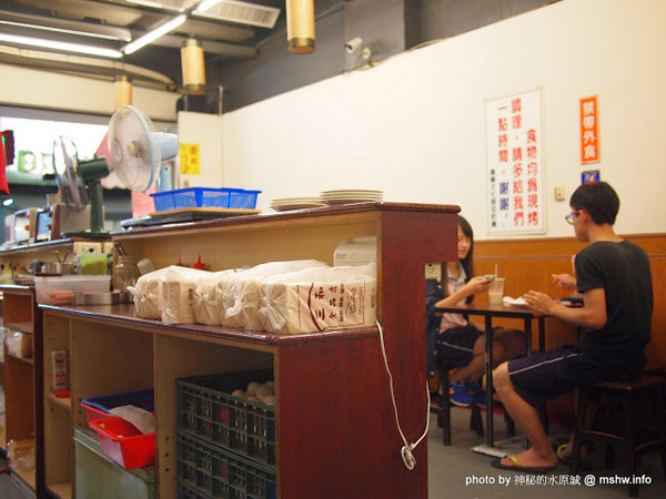 文化路豆奶攤(文化路總店)：【食記】嘉義豆奶攤文化路總店@東區文化路夜市 : 傳統飲品手作風味,花樣頗多的早餐店XD