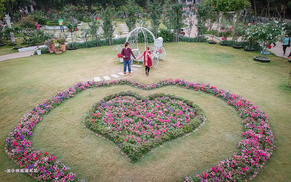 雲林古坑景點》蘿莎玫瑰莊園 免門票景點 南台灣最浪漫的雙心花園 情侶約會必訪 - 滿分的旅遊札記