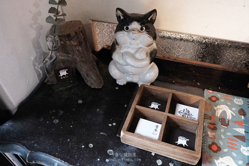 【台北】老木咖啡｜大安區不限時咖啡廳｜六張犁站，有店貓、wifi、插座 - 桑分鐘熱度