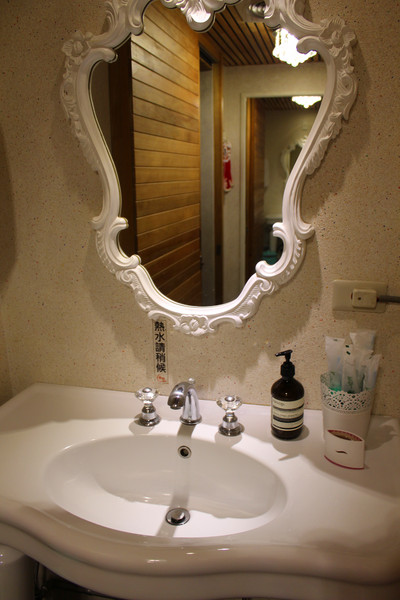 羊角BAR 炭燒和牛專門：[台中]服務與食材的頂級享受 羊角BAR 炭燒和牛專門