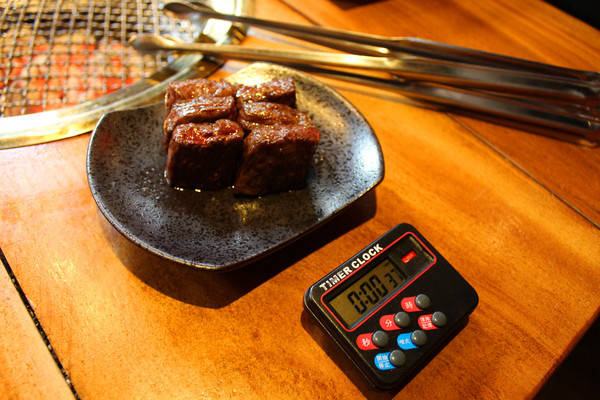 羊角BAR 炭燒和牛專門：[台中]服務與食材的頂級享受 羊角BAR 炭燒和牛專門