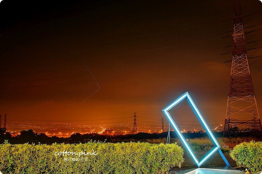台中夜景餐廳新亮點-彩虹貨櫃屋裡大吃雞湯、砂鍋魚頭,那兩蚵換新裝囉