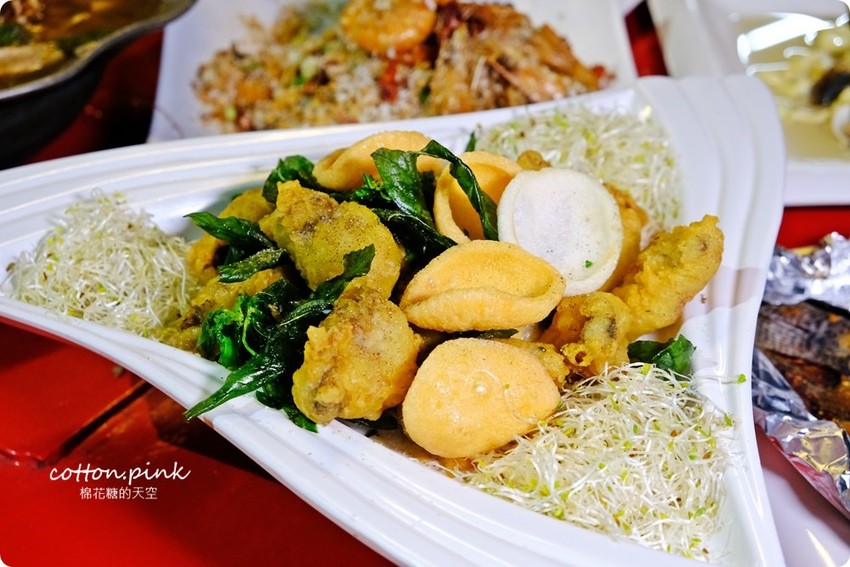 台中夜景餐廳新亮點-彩虹貨櫃屋裡大吃雞湯、砂鍋魚頭,那兩蚵換新裝囉