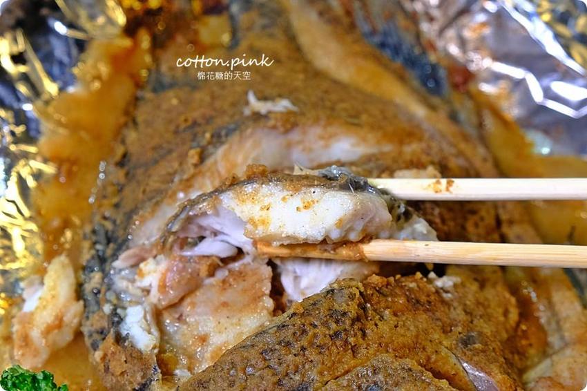 台中夜景餐廳新亮點-彩虹貨櫃屋裡大吃雞湯、砂鍋魚頭,那兩蚵換新裝囉