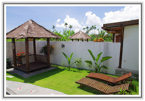 【花蓮景點】開啟奇幻寶盒，進入童話異想世界-鳥踏石購物廣場(向日廣場/花蓮觀光漁港)