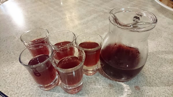 礁溪庄櫻桃谷：宜蘭~礁溪庄 鴨的夢想飛行館 櫻桃谷~櫻桃烤鴨秘製五吃~外皮酥脆肉質軟嫩~滿足您挑剔的味蕾~