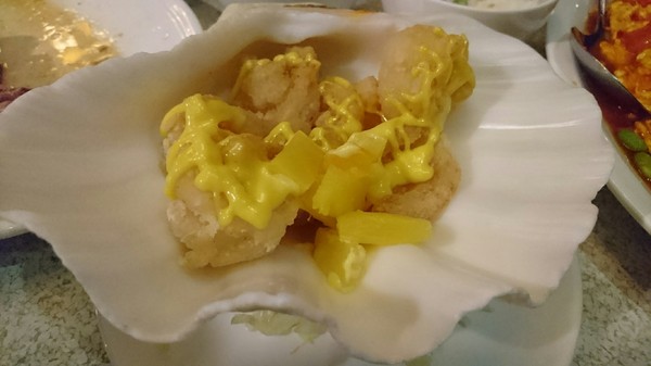 礁溪庄櫻桃谷：宜蘭~礁溪庄 鴨的夢想飛行館 櫻桃谷~櫻桃烤鴨秘製五吃~外皮酥脆肉質軟嫩~滿足您挑剔的味蕾~