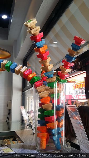 BEE&MILK：桃園/桃園市 來自星星的蜂巢霜淇淋~＜蜂＞ 味十足超香濃~BEE&MILK