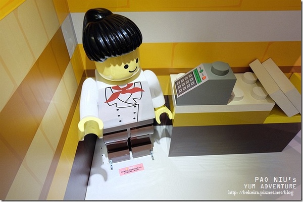 Fun大吧！積木村。走進積木的甜蜜世界–巨型積木展(台北場)：▋〈展覽〉華山 。Fun大吧!積木村。親愛的，我把樂高變大了！ ▋