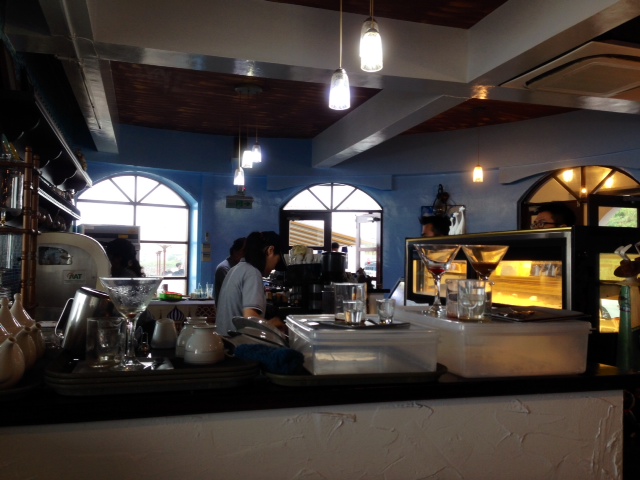 [北海岸-石門] 洋荳子咖啡館~~好悠閒放空的一個下午~~