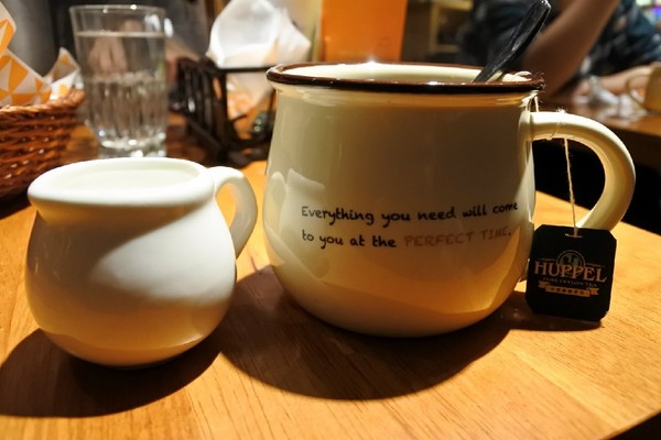 Second Floor Cafe 貳樓餐廳(公益店):【台中.美食】Second Floor Cafe 貳樓餐廳 ❤ 早午餐漢堡三明治樂活飯義大利麵比薩甜點選擇超級多 Second Floor Cafe 貳樓餐廳(公益店):【台中.美食】Second Floor Cafe 貳樓餐廳 ❤ 早午餐漢堡三明治樂活飯義大利麵比薩甜點選擇超級多