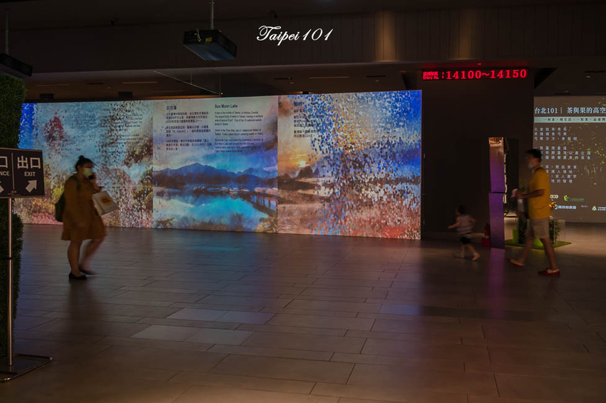 ｜台北景點｜101觀景台，搭乘星空電梯登上89樓觀景台，眺望整個台北地區景色 - Hallo！Im 婷兒