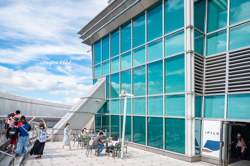 ｜台北景點｜101觀景台，搭乘星空電梯登上89樓觀景台，眺望整個台北地區景色 - Hallo！Im 婷兒