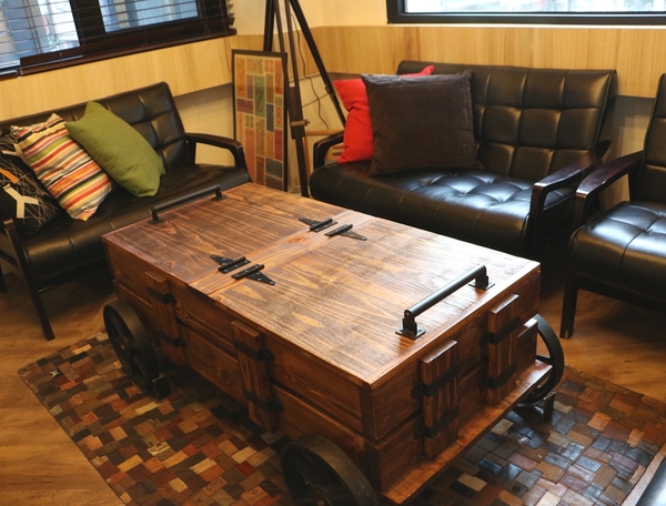 高雄 三民。Zone Café 弄咖啡，嫻靜巷弄轉角美食