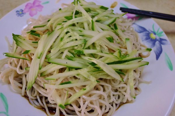 金品特製涼麵:蘆洲-當日現煮新鮮美味的金品特製涼麵 金品特製涼麵:蘆洲-當日現煮新鮮美味的金品特製涼麵