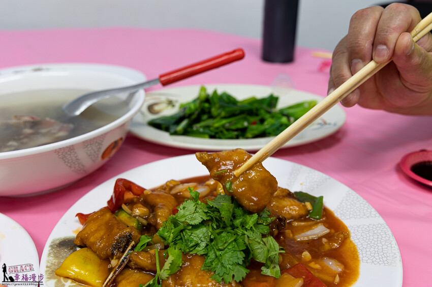 阿興生魚片｜恆春鎮屏東縣–後壁湖海鮮美食推薦，平價新鮮的超人氣餐廳