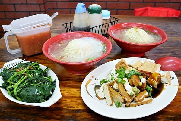 P1090826.JPG P1090826.JPG