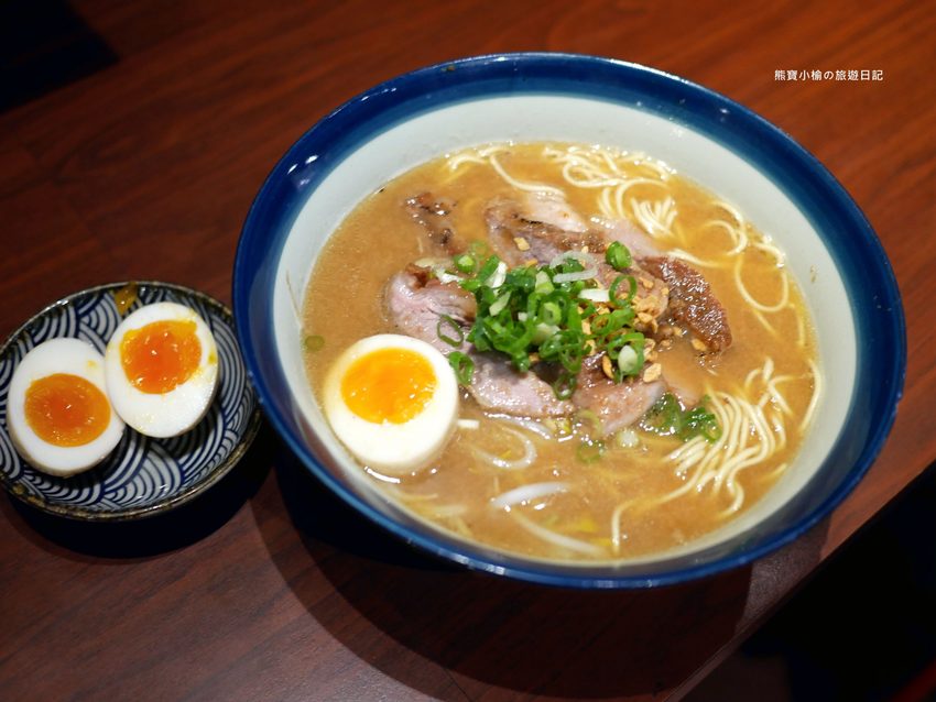 【新竹美食】麵堂拉麵專賣店,新竹動物園旁必吃平價拉麵店,除了日式拉麵還有麻油雞拉麵!內文附詳細菜單介紹。 @熊寶小榆の旅遊日記