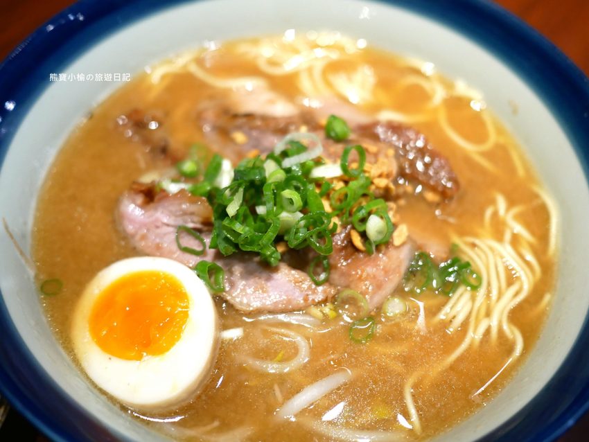【新竹美食】麵堂拉麵專賣店,新竹動物園旁必吃平價拉麵店,除了日式拉麵還有麻油雞拉麵!內文附詳細菜單介紹。 @熊寶小榆の旅遊日記