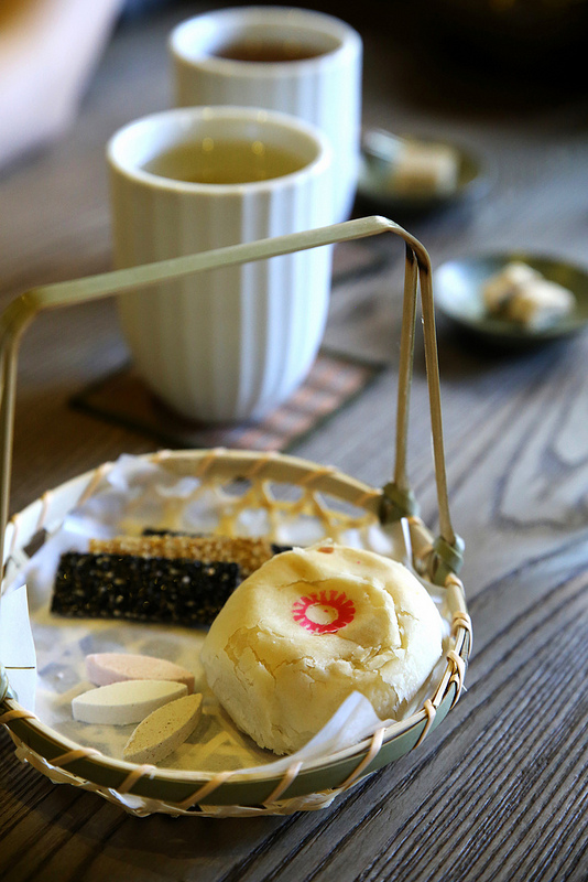 [西門捷運站] 一秒鐘到京都～西本願寺八拾捌茶輪番所！