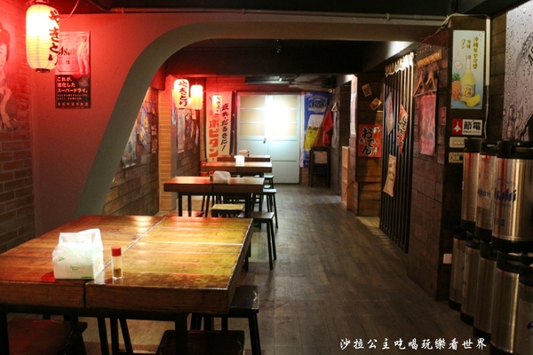 無双串燒居酒屋:東區居酒屋『無双串燒居酒屋』有包廂/串燒/市民大道 宵夜/微風廣場旁/捷運忠孝復興站