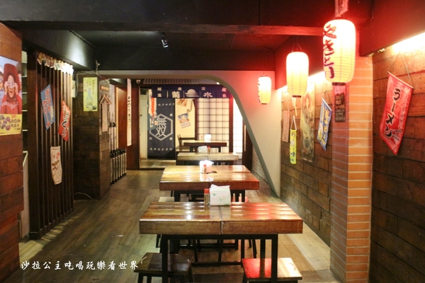 無双串燒居酒屋:東區居酒屋『無双串燒居酒屋』有包廂/串燒/市民大道 宵夜/微風廣場旁/捷運忠孝復興站