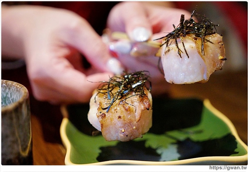 台中巨無霸生蠔在這裡！營業到凌晨2點、現點現烤宵夜串燒，想吃記得先預訂～