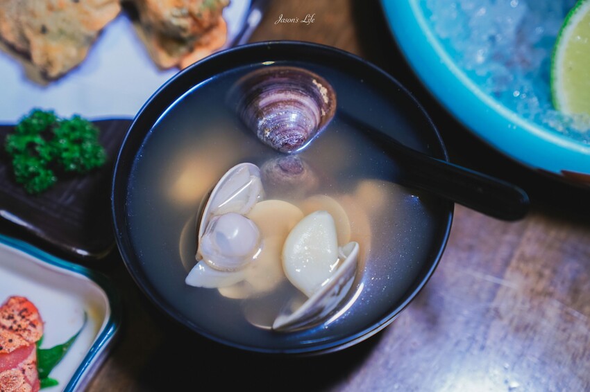 【台中西屯｜美食】將軍府日式居酒屋(文心店)。台中居酒屋推薦，清酒九宮格超美，適合下班聚餐