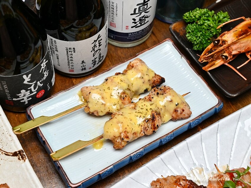 將軍府｜超浮誇巨大生蠔在這裡！沒訂位直接來吃不到～食尚玩家推薦台中深夜美食～