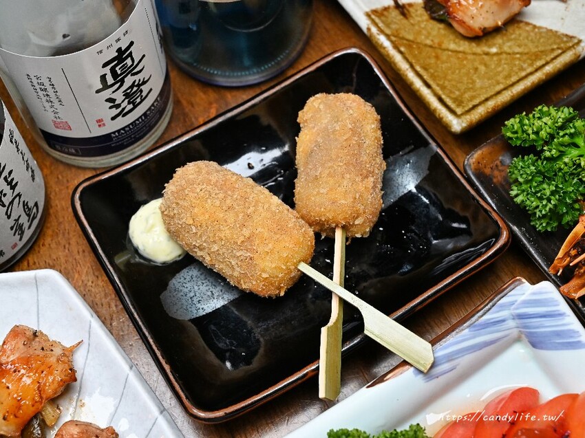 將軍府｜超浮誇巨大生蠔在這裡！沒訂位直接來吃不到～食尚玩家推薦台中深夜美食～