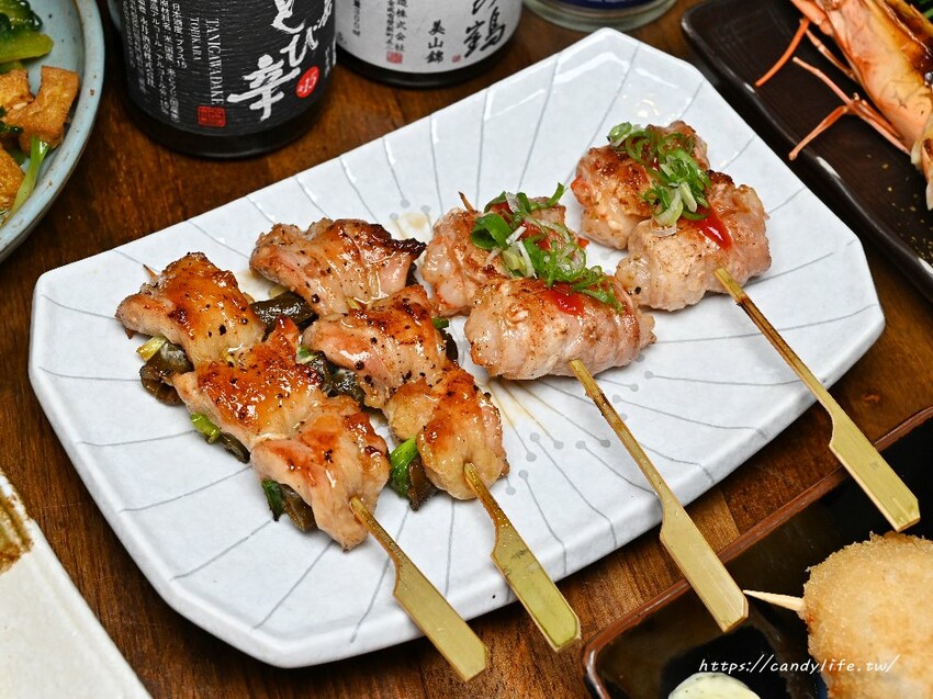 將軍府｜超浮誇巨大生蠔在這裡！沒訂位直接來吃不到～食尚玩家推薦台中深夜美食～