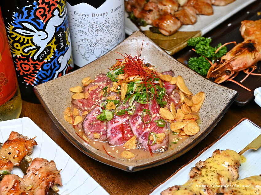 將軍府｜超浮誇巨大生蠔在這裡！沒訂位直接來吃不到～食尚玩家推薦台中深夜美食～