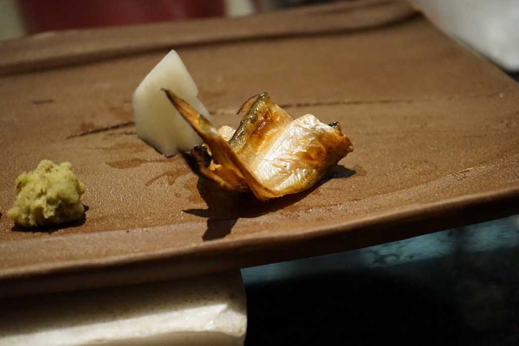 新都里懷石料理 。青山依舊在，幾度夕陽紅，曾經滄海難為水，怎叫人不唏噓。真誠料理風華得再現，板前料理人，一傳太田真料理