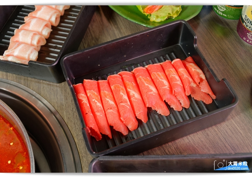 西門町火鍋吃到飽推薦,天外天精緻火鍋昆明店,排場精彩！可享三種湯頭賓士鍋/9種現切肉品/哈根達斯+詩莊堡蘋果酒無限暢飲,台北麻辣鍋吃到飽推薦, - 大胃米粒 DAVID & MILLY