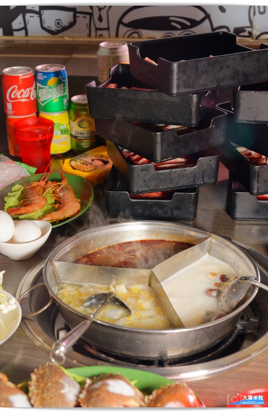 西門町火鍋吃到飽推薦,天外天精緻火鍋昆明店,排場精彩！可享三種湯頭賓士鍋/9種現切肉品/哈根達斯+詩莊堡蘋果酒無限暢飲,台北麻辣鍋吃到飽推薦, - 大胃米粒 DAVID & MILLY