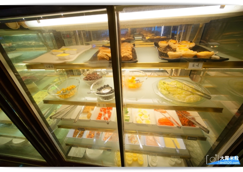 西門町火鍋吃到飽推薦,天外天精緻火鍋昆明店,排場精彩！可享三種湯頭賓士鍋/9種現切肉品/哈根達斯+詩莊堡蘋果酒無限暢飲,台北麻辣鍋吃到飽推薦, - 大胃米粒 DAVID & MILLY