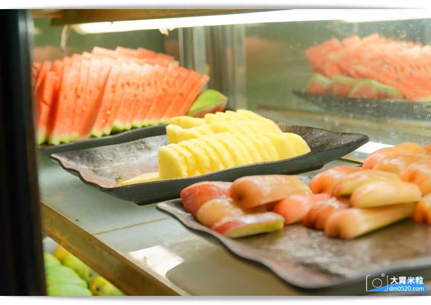 西門町火鍋吃到飽推薦,天外天精緻火鍋昆明店,排場精彩！可享三種湯頭賓士鍋/9種現切肉品/哈根達斯+詩莊堡蘋果酒無限暢飲,台北麻辣鍋吃到飽推薦, - 大胃米粒 DAVID & MILLY