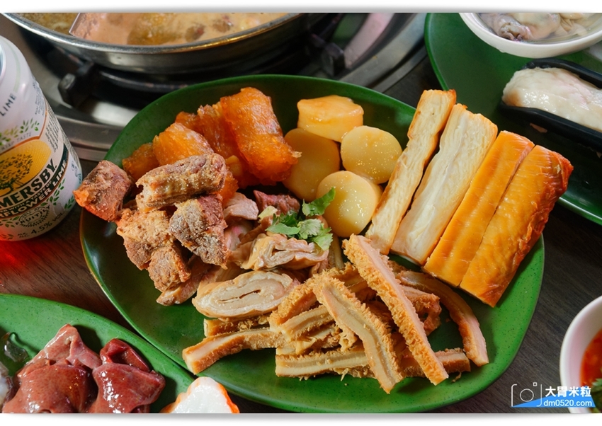 西門町火鍋吃到飽推薦,天外天精緻火鍋昆明店,排場精彩！可享三種湯頭賓士鍋/9種現切肉品/哈根達斯+詩莊堡蘋果酒無限暢飲,台北麻辣鍋吃到飽推薦, - 大胃米粒 DAVID & MILLY