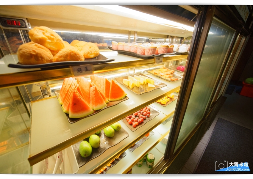 西門町火鍋吃到飽推薦,天外天精緻火鍋昆明店,排場精彩！可享三種湯頭賓士鍋/9種現切肉品/哈根達斯+詩莊堡蘋果酒無限暢飲,台北麻辣鍋吃到飽推薦, - 大胃米粒 DAVID & MILLY