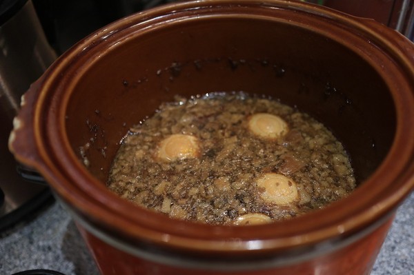 天外天精緻麻辣火鍋(台北昆明旗艦店)：【台北／西門】天外天精緻火鍋(昆明店)-CP值爆表吃到飽自助火鍋！給你多種選擇～新鮮季節水果還有哈根達斯吃到飽！