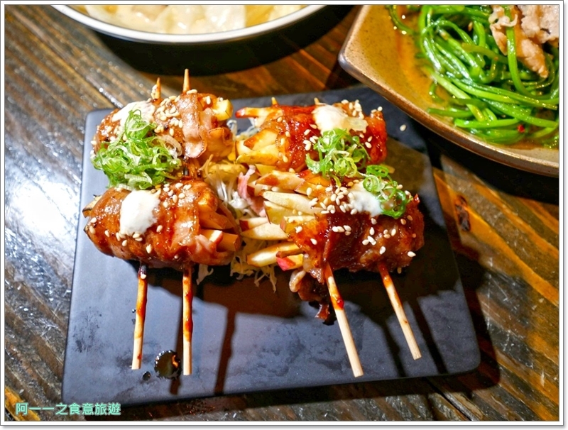 東區居酒屋推薦 一号基地炭火食堂～洋溢工業風，從晚餐到宵夜微醺一下 - 阿一一之食意旅遊