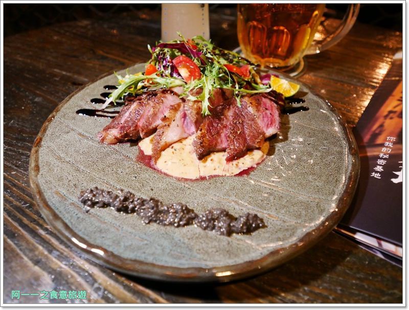 東區居酒屋推薦 一号基地炭火食堂～洋溢工業風，從晚餐到宵夜微醺一下 - 阿一一之食意旅遊