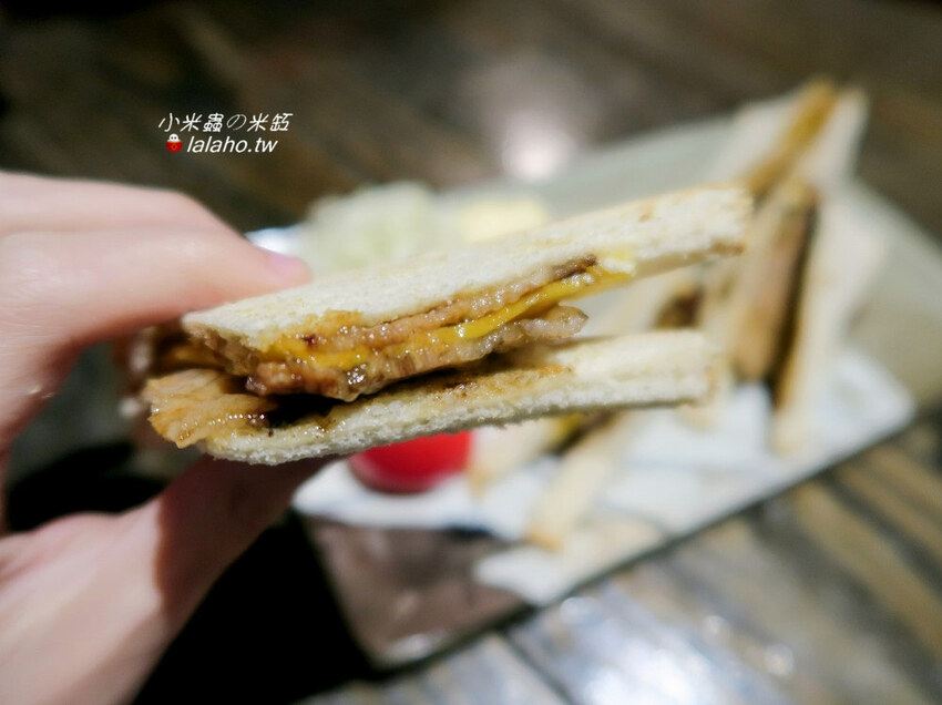 一号基地炭火食堂 ダイニングバー