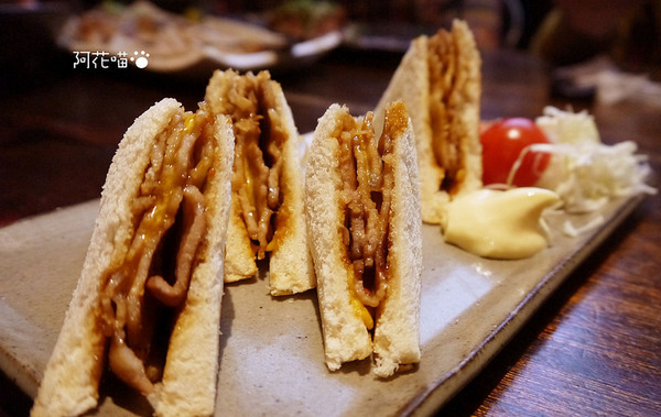 一号基地炭火食堂 ダイニングバー：【忠孝敦化│居酒屋】台北東區『一号基地炭火食堂 ダイニングバー』燒肉、調酒，種類多種的日式工業風