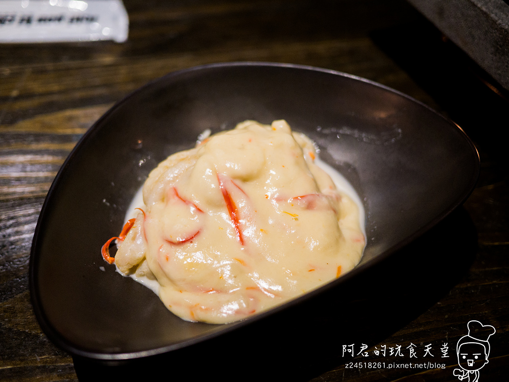 【台北】一号基地炭火食堂 ダイニングバー|充滿魅力的創意串燒|味自慢燒肉料理製作所