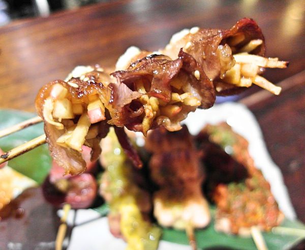 一号基地炭火食堂 ダイニングバー：❤️美食❤️【台北。大安】一号基地炭火食堂 ダイニングバー ★工地風格居酒屋/深夜聚會餐廳/著火炙燒牛舌