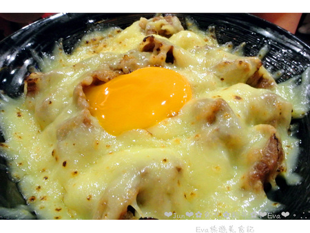 新丼：【食記－邀約】oO。台北　中山　新丼－日式創意丼飯專賣店　美式新丼、韓式新丼、招牌豆腐丼、台式新丼、蔥動（衝動）　新丼讓大家有心動的衝動，還不快行動～～o○。