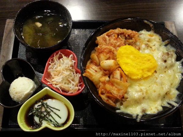 CYMERA_20141127_200036.jpg CYMERA_20141127_200036.jpg