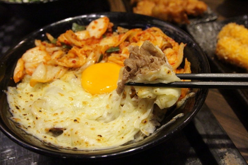 [台北]中山平價丼飯推薦 新丼 創意丼飯20種口味選擇 起司瀑布遇上韓式泡菜好吃激推