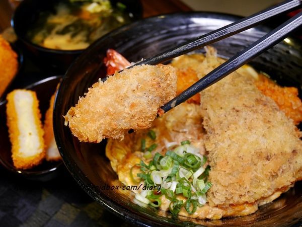 【台北美食】新丼 #起司瀑布 #無敵炸豬排 27種平價高cp值丼飯,只要$120元起 (20).JPG